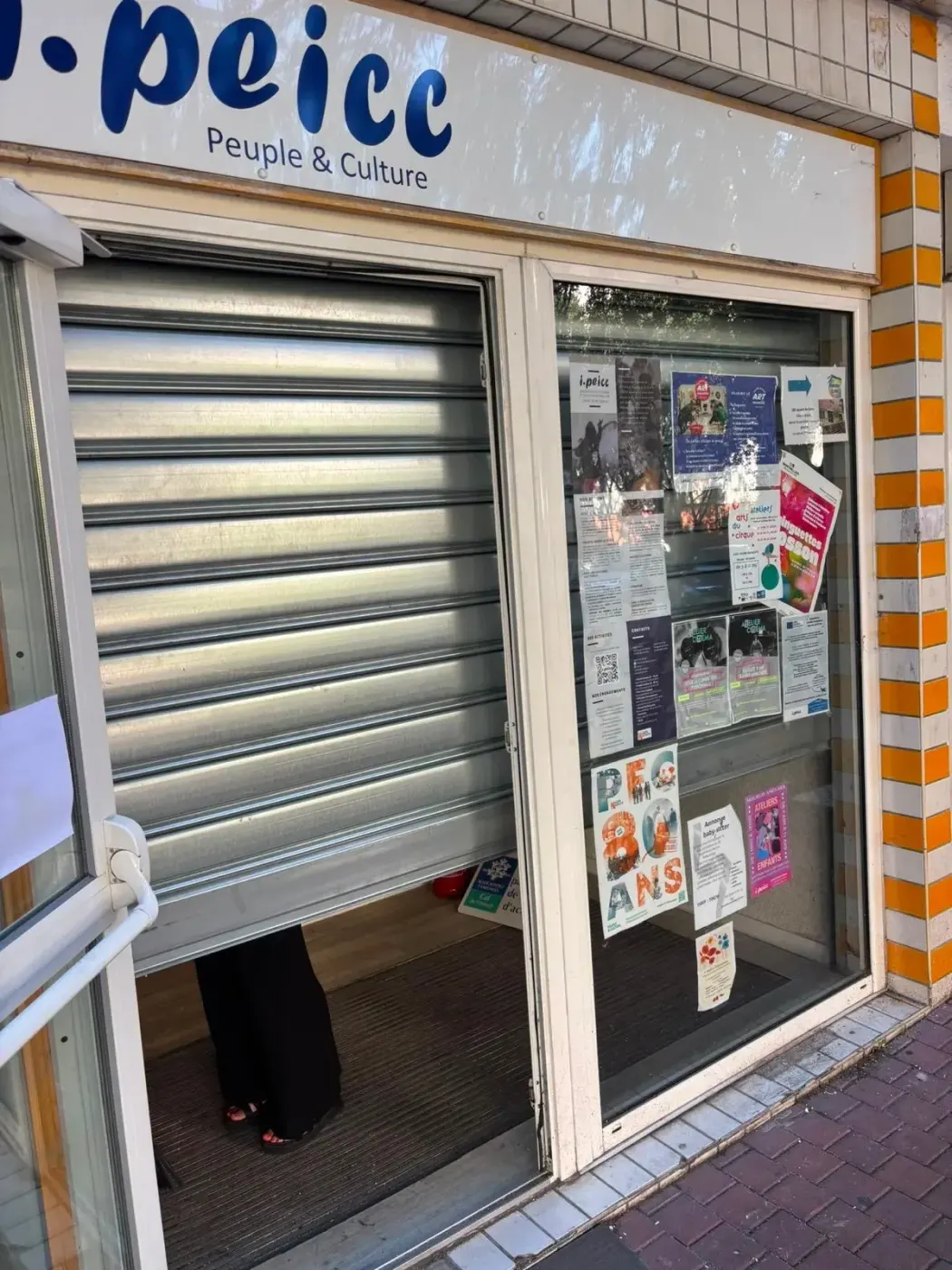 Déblocage de rideau métallique bloqué à Clamart